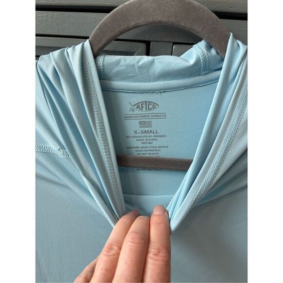 NWT AFTCO women’s Samurai hooded shirt, $40 XS A44 - Picture 7 of 7